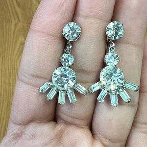 Art Deco Rhinestone Earrings Screw Back Dentelle Stone Starburst Sunray Baguette
